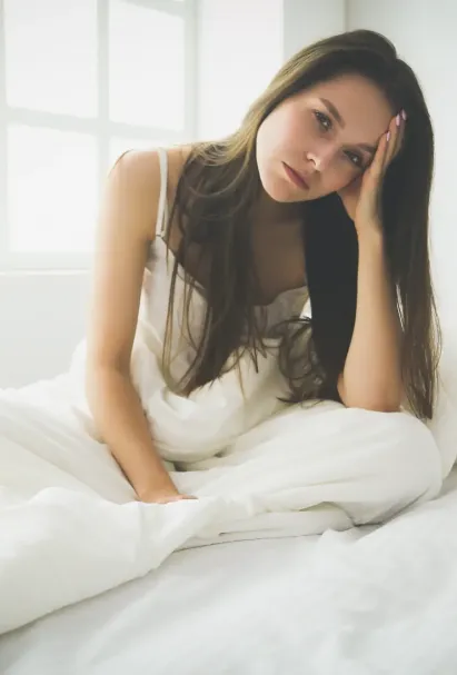 Causes and symptoms of low progesterone hormone levels