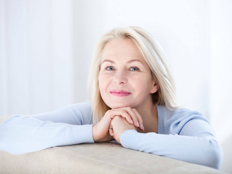 First Signs of Perimenopause and Online Treatment